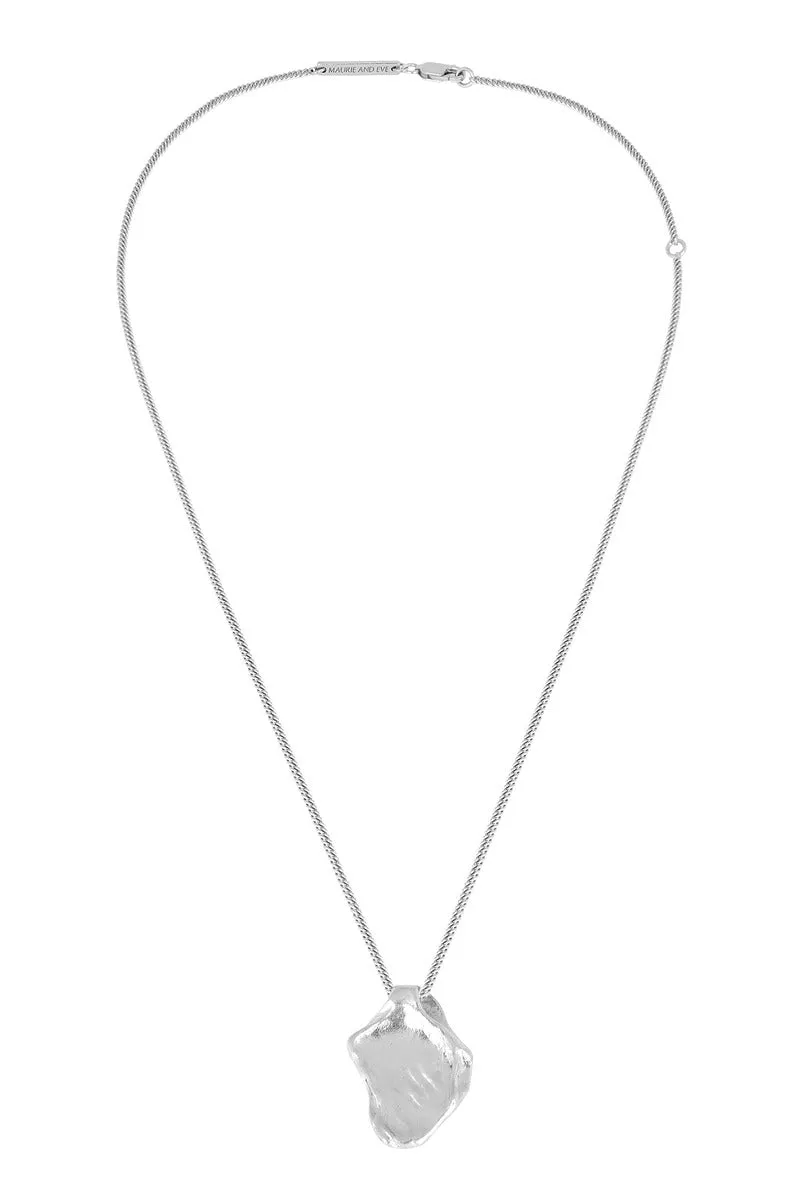DANCING BAREFOOT NECKLACE - SILVER
