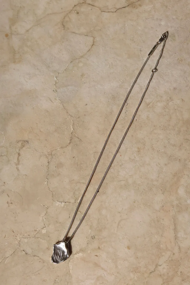 DANCING BAREFOOT NECKLACE - SILVER