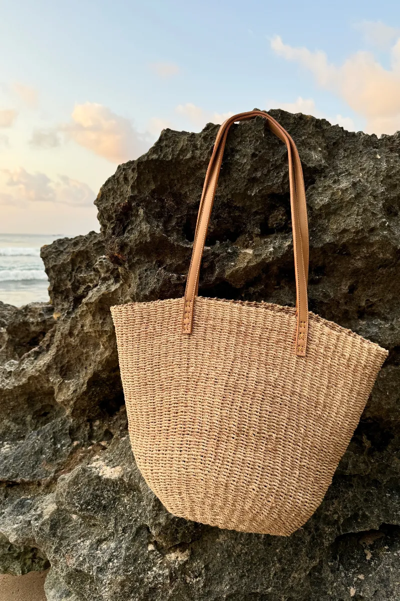 NAMASTE RATTAN BASKET - TAN